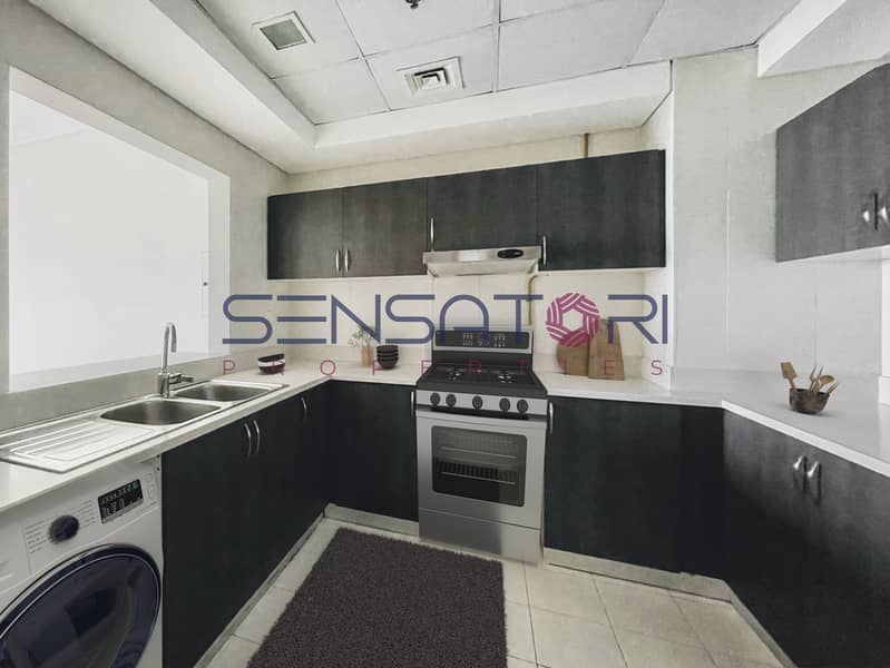 6 Kitchen 2. jpg