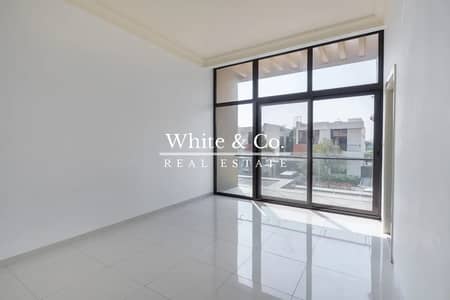 3 Bedroom Villa for Rent in DAMAC Hills, Dubai - Bright | Close to Park | 3 Bed + Maids