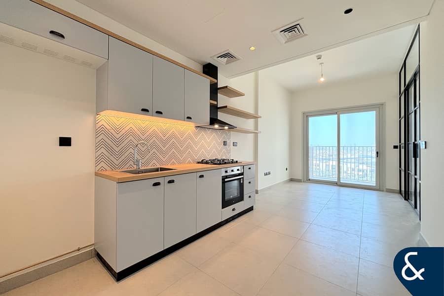Exclusive | Vacant | Mall Views | 1 Bed Exclusive | Vacant | Mall Views | 1 Bed