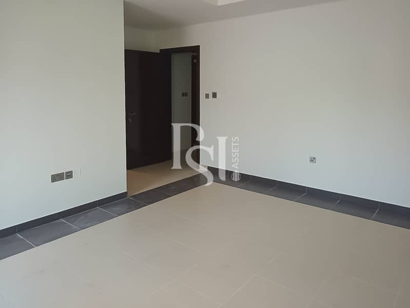 2 3br-villa-bloom-garden-abu-dhabi-bedroom (2). JPG
