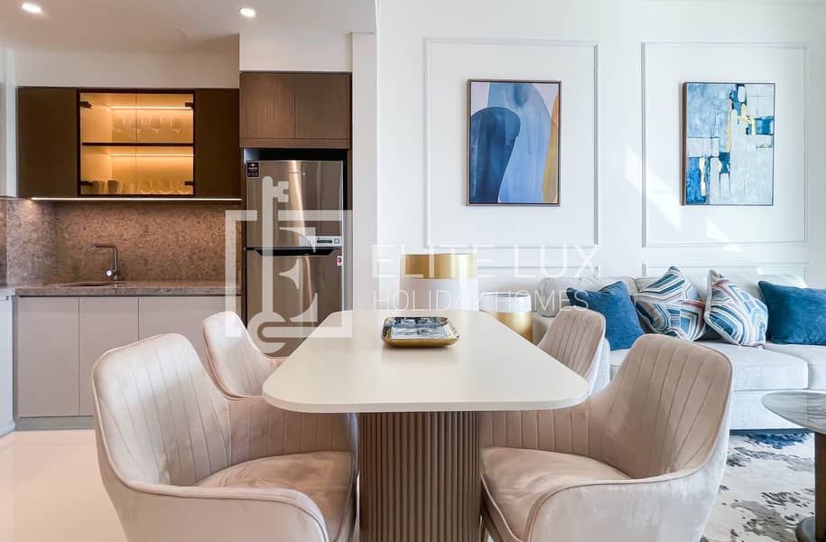 6 dining 2-min. jpg