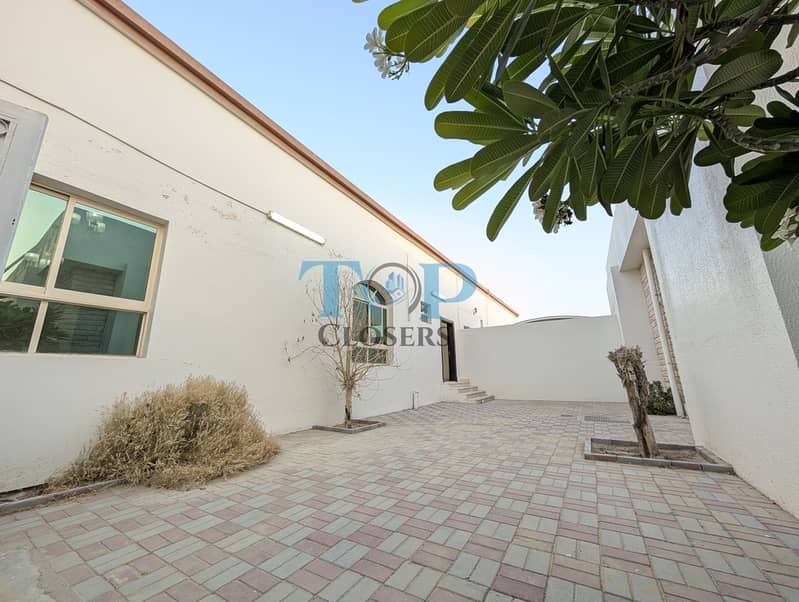 Private Yard | Prime Location | Ready To Move. In Private Yard | Prime Location | Ready To Move. In