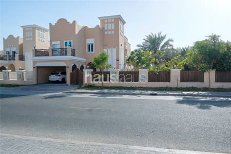 4 Bedroom Villa for Sale in Jumeirah Village Triangle (JVT), Dubai - 4 Bedroom | District 8 | Vastu | Vacant Soon