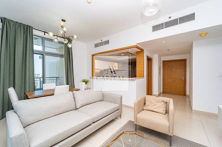 Spacious layout | Blvd View | High ROI Spacious layout | Blvd View | High ROI