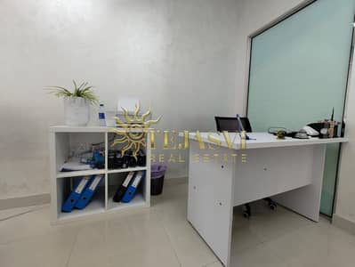 مکتب  للايجار في ديرة، دبي - 036476f5-a834-4fe6-8cc0-fbe4e49eb4f1. jpg