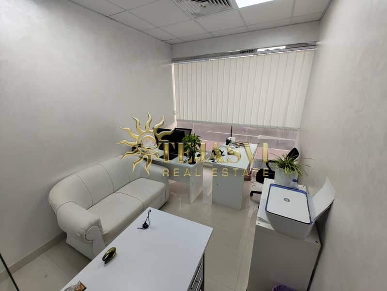 4 adc8c19f-fb16-4a66-aebd-d3701c897a08. jpg