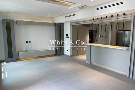 2 Bedroom Apartment for Sale in Downtown Dubai, Dubai - Vacant | Upgraded | High Floor