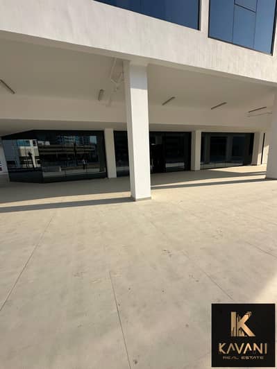 محل تجاري  للايجار في الخليج التجاري، دبي - 3cf7c499-79c7-45ca-9f7b-9d23aca55ba6. jpeg