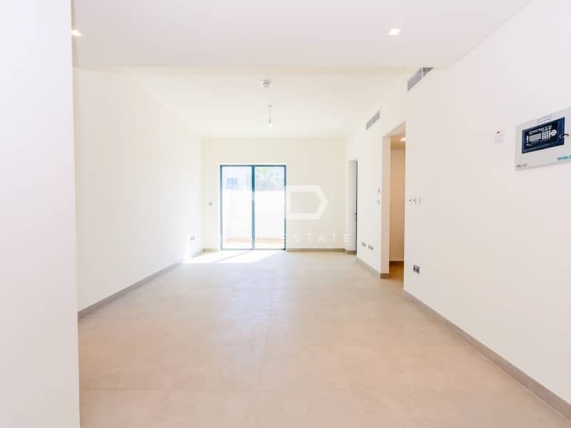 位于雅斯岛,诺亚-维瓦 3 卧室的联排别墅 185000 AED - 11630529 位于雅斯岛,诺亚-维瓦 3 卧室的联排别墅 185000 AED - 11630529