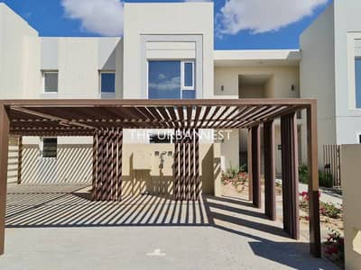 2 Bedroom Apartment for Rent in Dubai South, Dubai - Ground Floor | Private Garden | Vacant Now