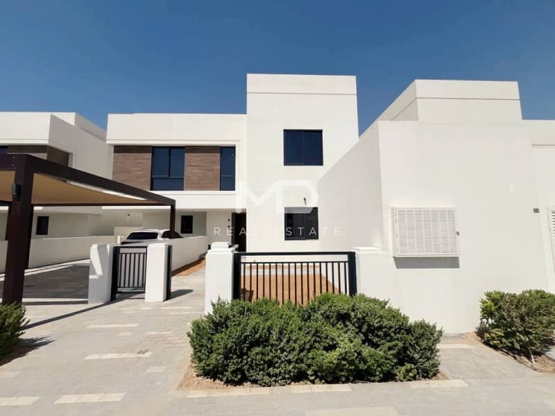 位于雅斯岛,诺亚-卢马 5 卧室的别墅 280000 AED - 11632012 位于雅斯岛,诺亚-卢马 5 卧室的别墅 280000 AED - 11632012
