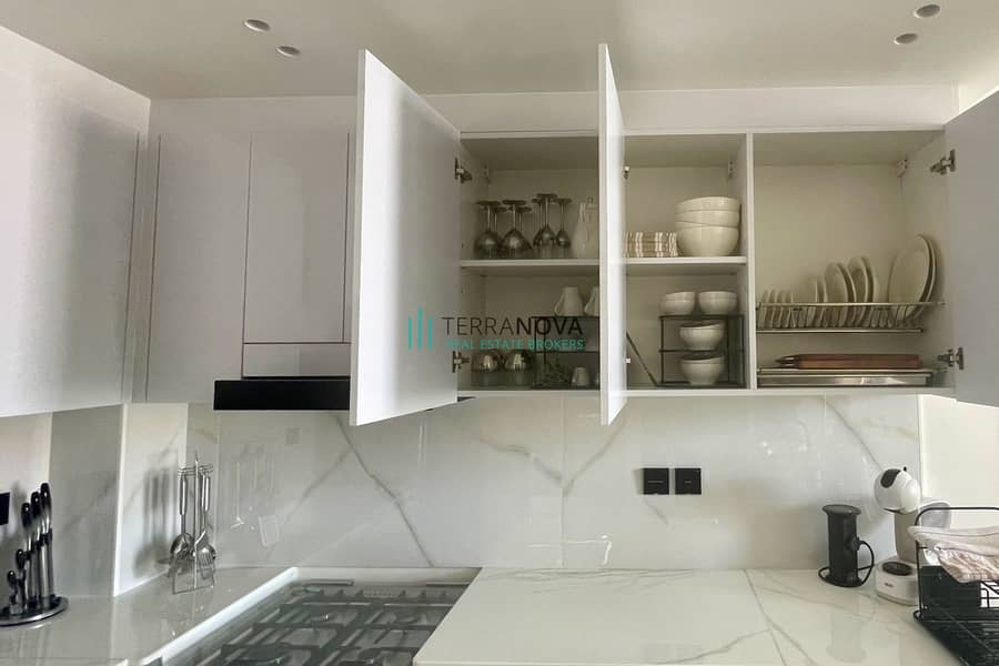 9 kitchen3. jpg