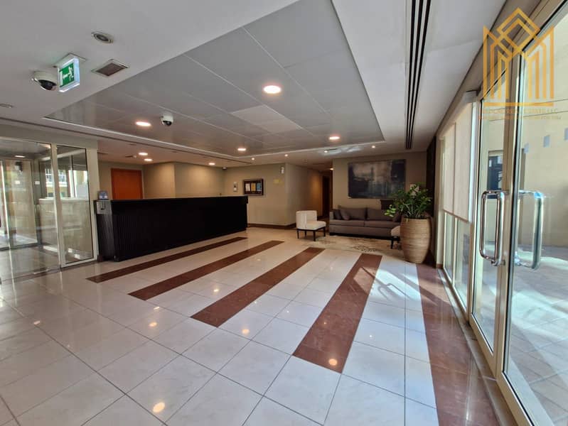 GHOZLAN LOBBY. jpg GHOZLAN LOBBY. jpg