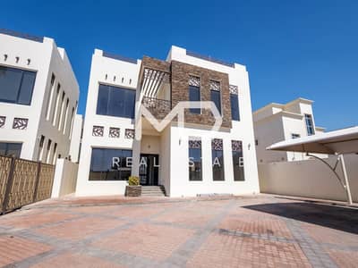 11 Bedroom Villa for Sale in Khalifa City, Abu Dhabi - 2 Separate Luxury VIP Villa | Spacious 14 Bedrooms
