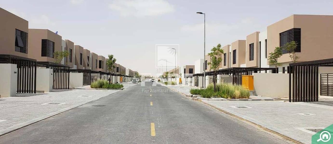 5 Al_Tayy_Sharjah_Cover_AR_09212020_c5eb342508 (1). jpg