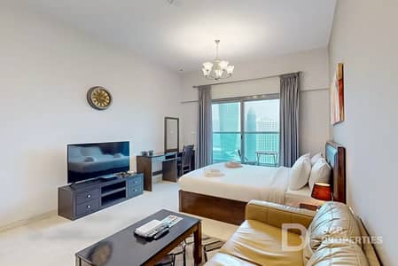 Studio for Rent in Business Bay, Dubai - Vacant | Pool View | 12 Chqs | Excellent condition
