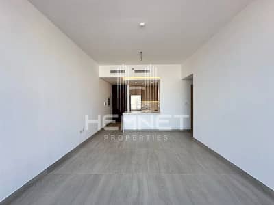 First Resident | Corner Unit | Vacant