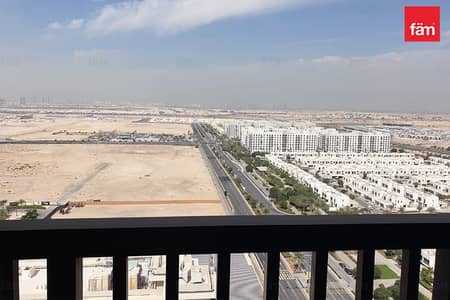1 Bedroom Flat for Rent in Town Square, Dubai - High-floor apt with stunning Burj Dubai views