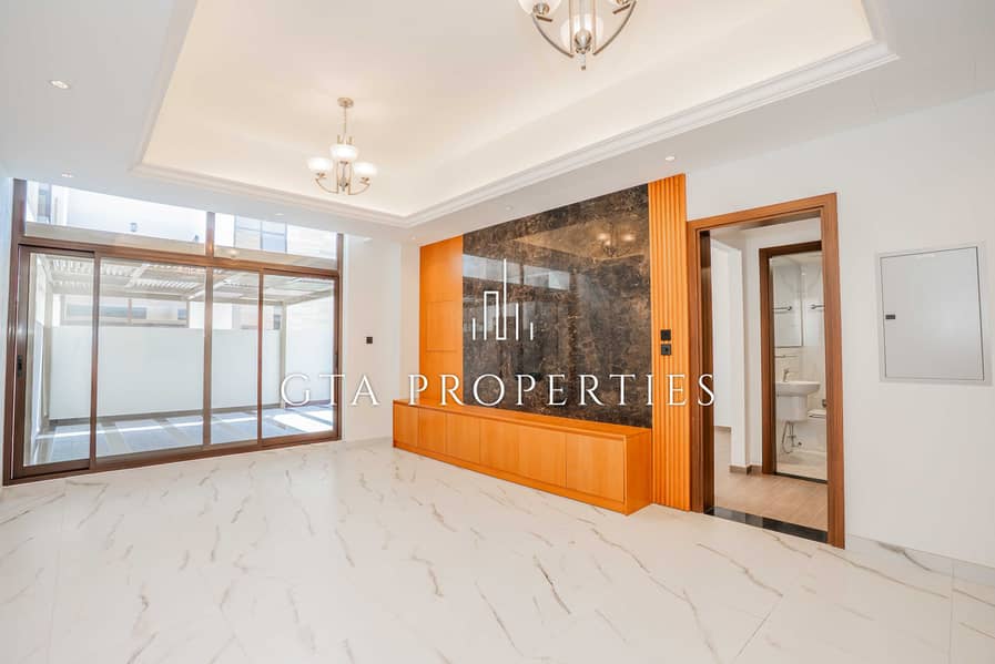 FULLY UPGRADED | EXTENDED | NEXT TO POOL