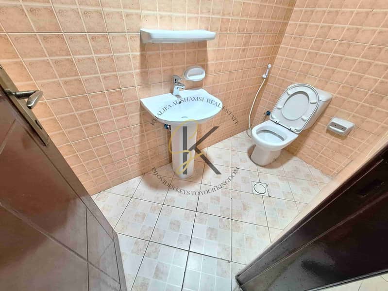 8 1000255243. jpg