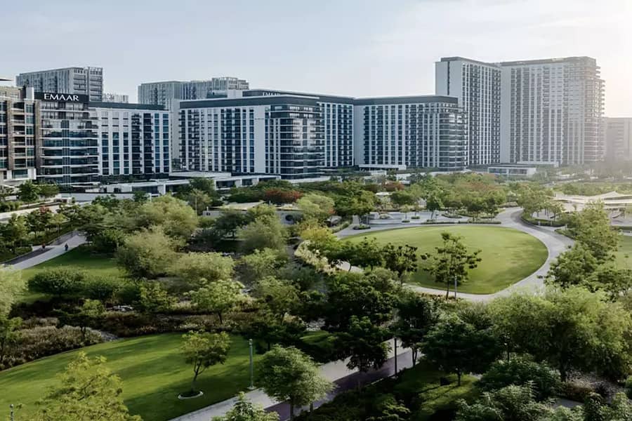 Mall View | Spacious | High ROi Mall View | Spacious | High ROi