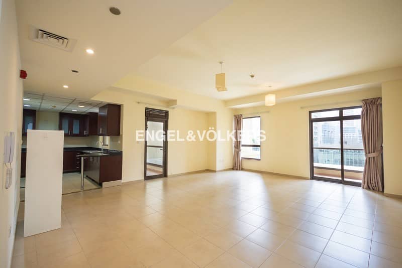 Well Maintained  |  Bright  | Large Unit