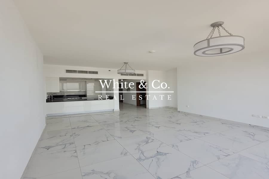 Canal view | Unfurnished | High floor Canal view | Unfurnished | High floor