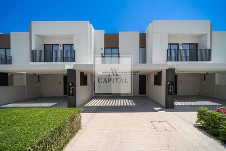 3 Bedroom Villa for Rent in Dubai South, Dubai - Brand New | Modern | Close to Pool & Gym