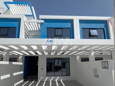 4 Bedroom Townhouse for Sale in DAMAC Lagoons, Dubai - entrance. jpg