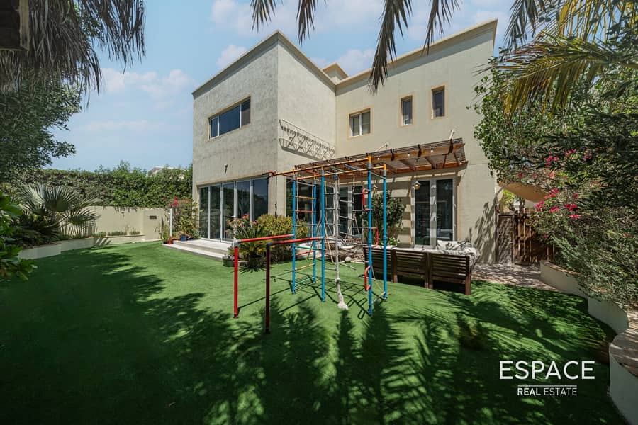 Вилла в Лейкс,Диима,Дима 3, 5 спален, 11825000 AED - 11635834 Вилла в Лейкс,Диима,Дима 3, 5 спален, 11825000 AED - 11635834