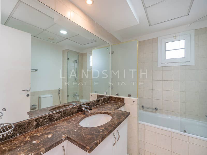 13 JAY06124-Edit copy. jpg