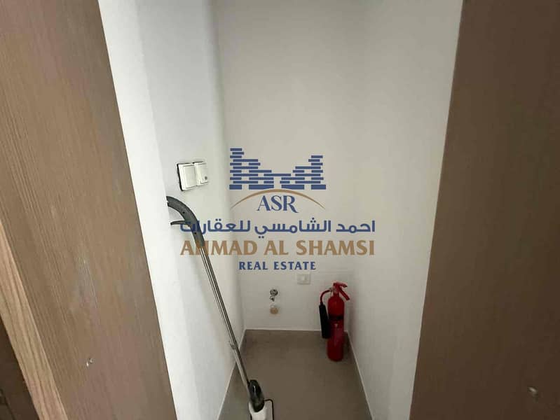 11 3a03afe6-336a-4265-86e5-a019465ccbf4. jpg