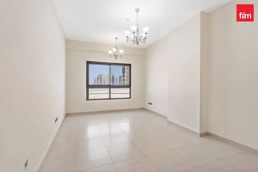 Квартира в Аль Джадаф,Yasmeen Building, 2 cпальни, 80000 AED - 11636480 Квартира в Аль Джадаф,Yasmeen Building, 2 cпальни, 80000 AED - 11636480