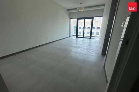 1 Bedroom Flat for Rent in Business Bay, Dubai - Spacious 1 Bedroom Apartment in Sol Bay