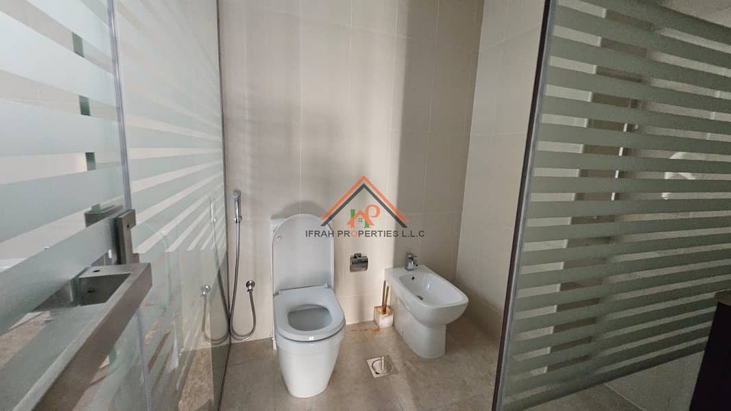 22 IMG-20250513-WA0180. jpg