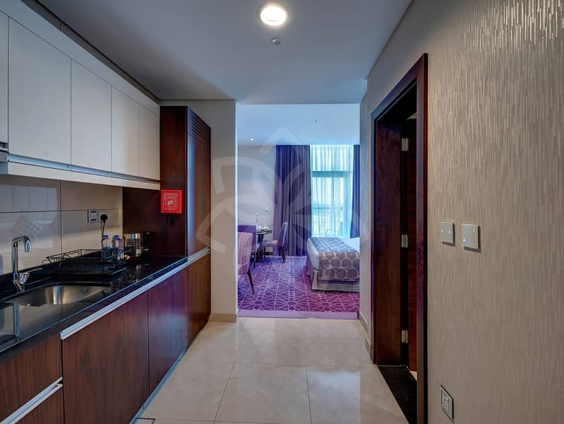 3 Studio+Kitchenette. jpg