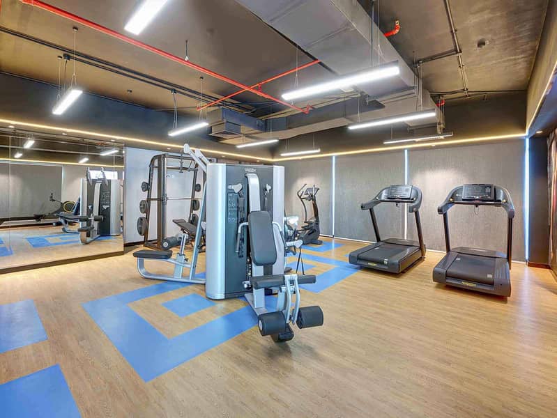 10 Royals+Gym (1). jpg