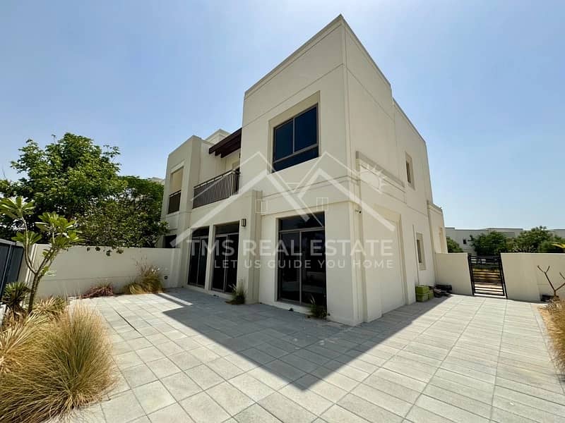 Таунхаус в Таун Сквер,Насим Таунхаусес, 4 cпальни, 234999 AED - 11638771 Таунхаус в Таун Сквер,Насим Таунхаусес, 4 cпальни, 234999 AED - 11638771