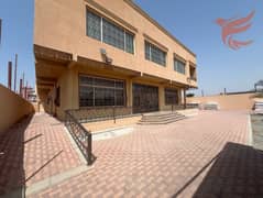 فیلا في الظيت الجنوبي،الظيت 8 غرف 190000 درهم - 11638828