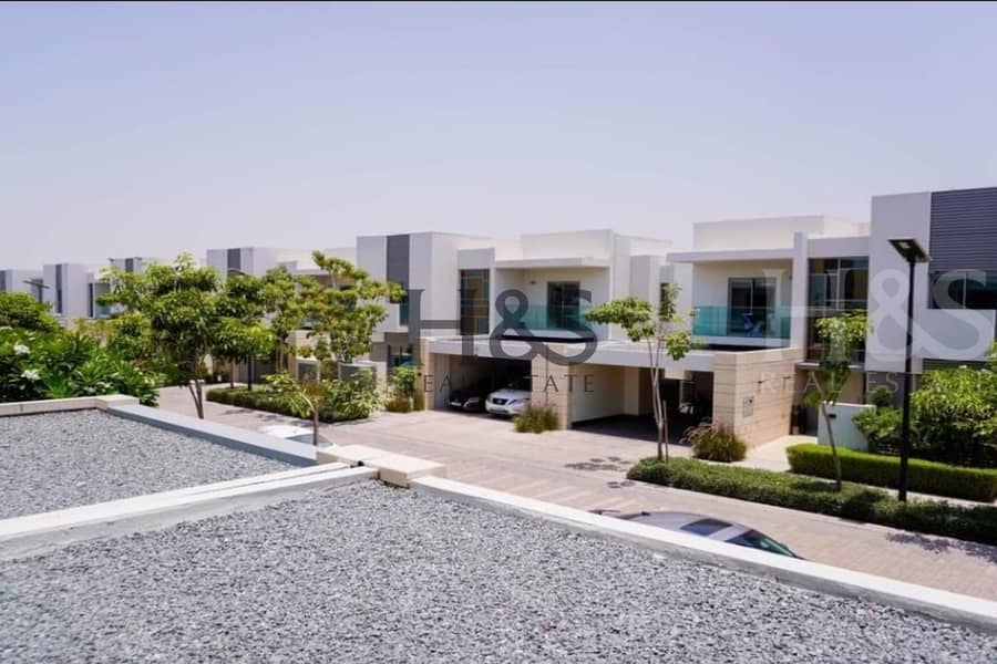 位于姆瓦伊莱社区,阿尔扎希亚 3 卧室的别墅 2050000 AED - 11639038 位于姆瓦伊莱社区,阿尔扎希亚 3 卧室的别墅 2050000 AED - 11639038