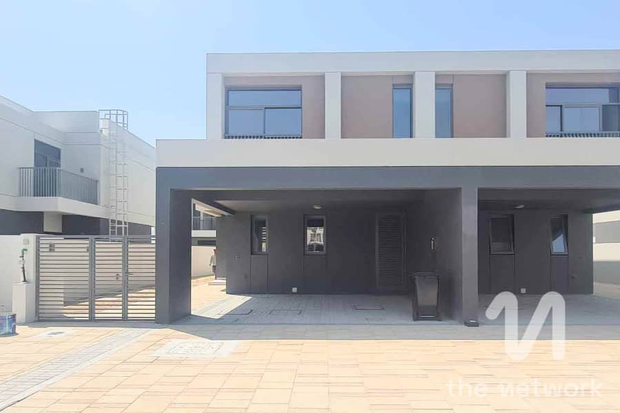位于迪拜南部街区,居住区,脉动住宅区,脉动海滨小区 3 卧室的别墅 190000 AED - 11639376 位于迪拜南部街区,居住区,脉动住宅区,脉动海滨小区 3 卧室的别墅 190000 AED - 11639376