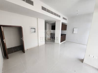 5 Bedroom Townhouse for Sale in DAMAC Hills 2 (Akoya by DAMAC), Dubai - 20240126_155718. jpg