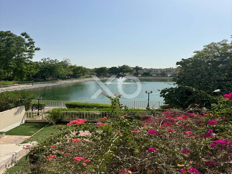 3M | Lake Facing | Upgraded | Vacant. 3M | Lake Facing | Upgraded | Vacant.