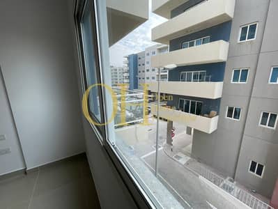 阿尔雷夫， 阿布扎比 3 卧室单位待售 - WhatsApp Image 2025-05-14 at 10.52. 50 (1). jpeg
