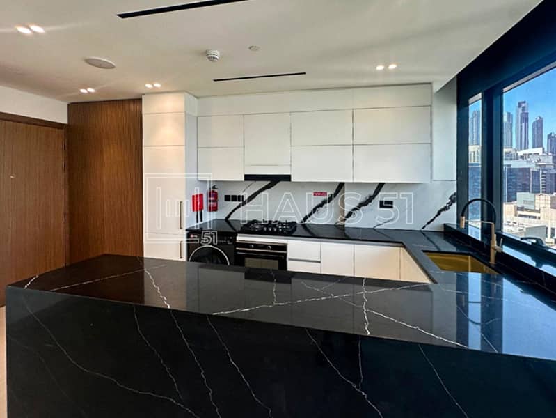 6 Trillionaire Residence 1515-2. jpg