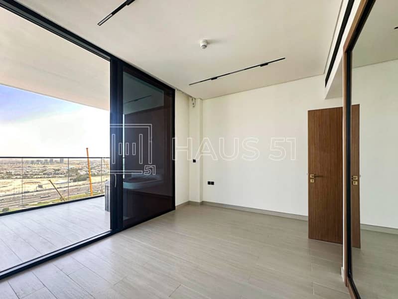 10 Trillionaire Residence 1515-16. jpg