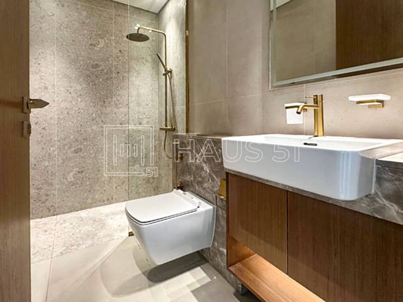 14 Trillionaire Residence 1515-6. jpg