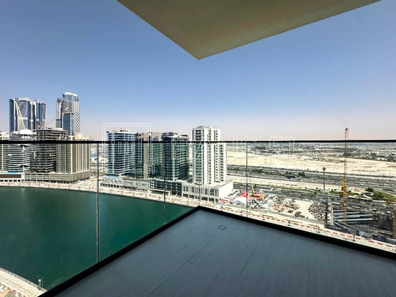 17 Trillionaire Residence 1515-8. jpg