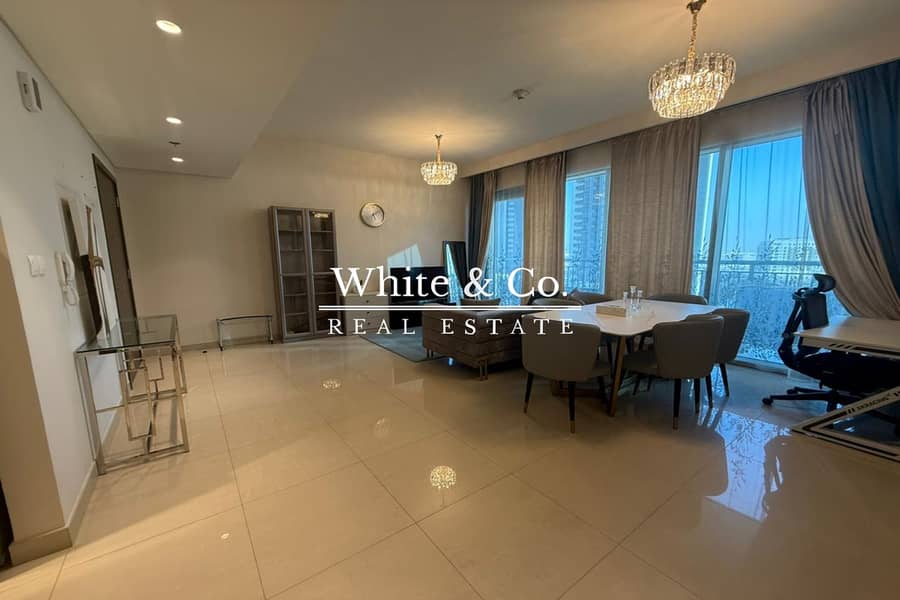 Vacant Now | Closed Kitchen | Furnished Vacant Now | Closed Kitchen | Furnished
