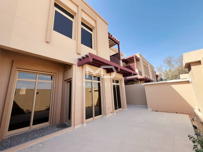 位于哈里发城,高尔夫花园 4 卧室的别墅 210000 AED - 11640530 位于哈里发城,高尔夫花园 4 卧室的别墅 210000 AED - 11640530